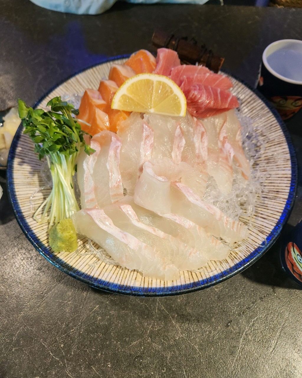 이자카야민